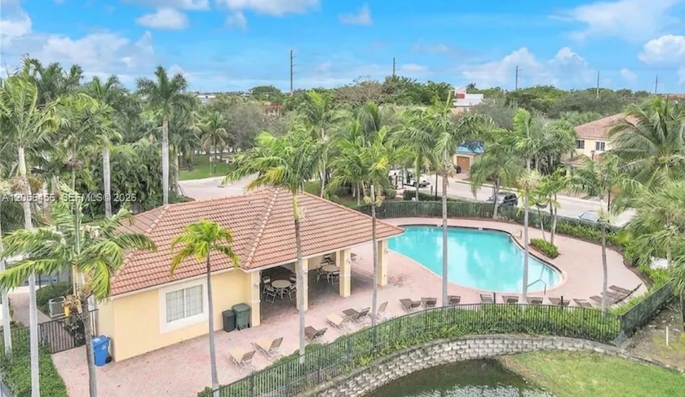 3247 NW 31st Ter Oakland Park, FL 33309