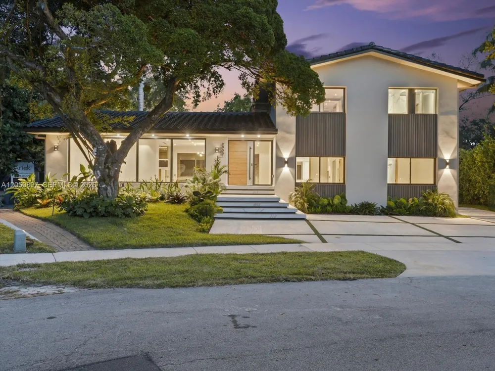 20001 NE 25th Ave Miami, FL 33180