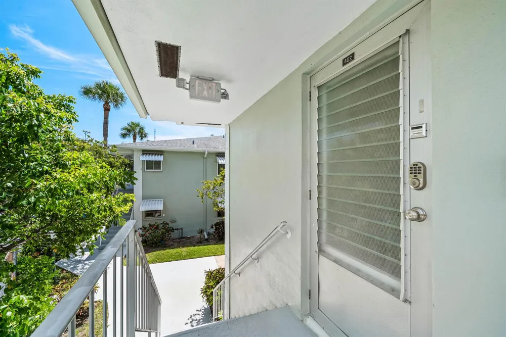 2360 SW 22nd Avenue #402 Delray Beach, FL 33445
