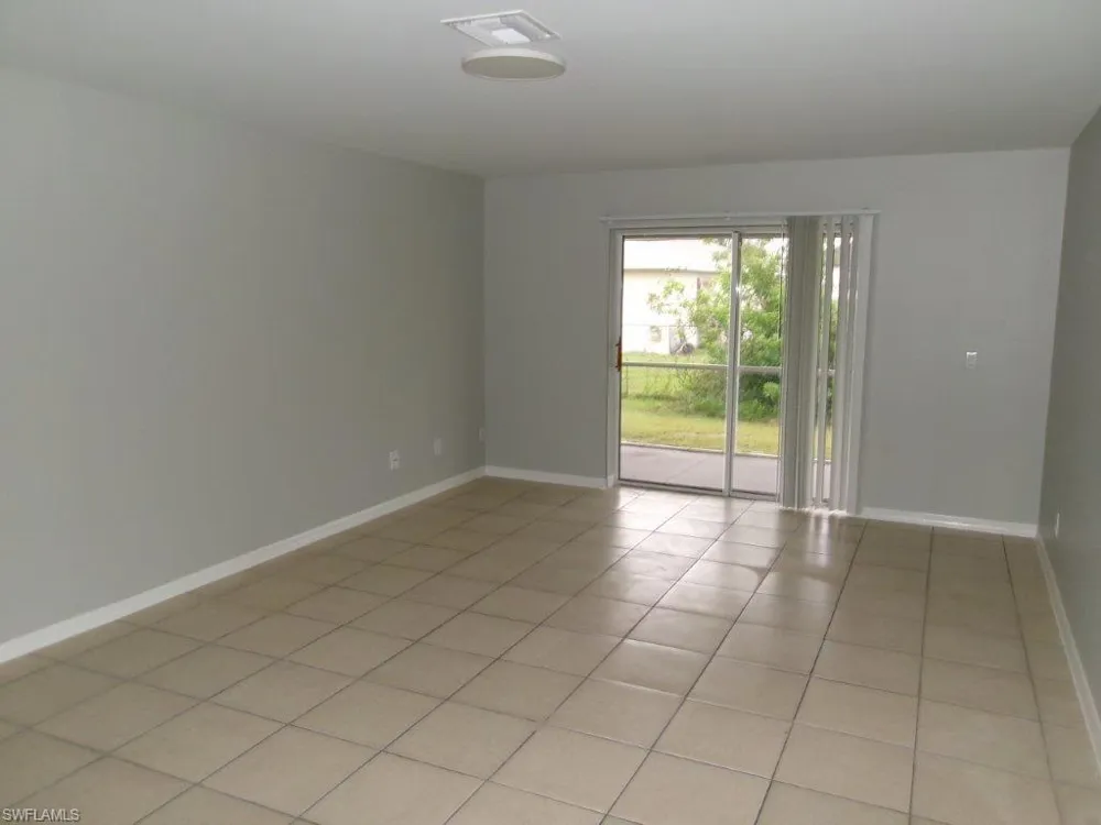 4414 25th Street SW Lehigh Acres, FL 33973