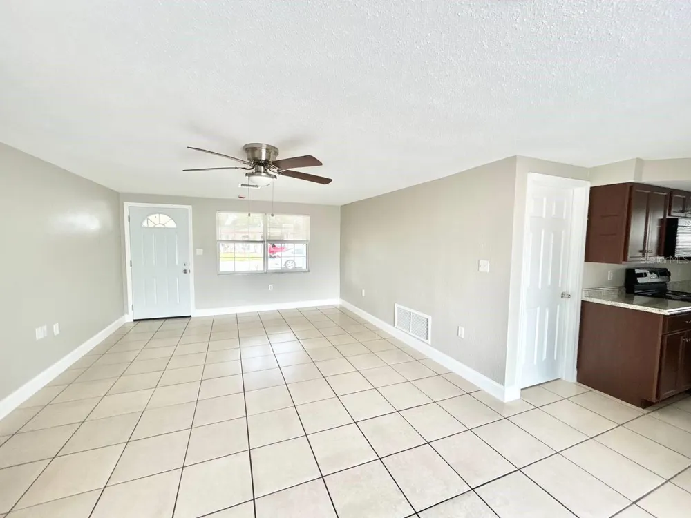 3323 FAIRMOUNT DRIVE Holiday, FL 34691