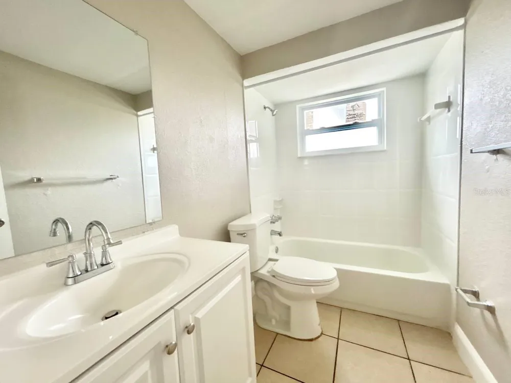 3323 FAIRMOUNT DRIVE Holiday, FL 34691