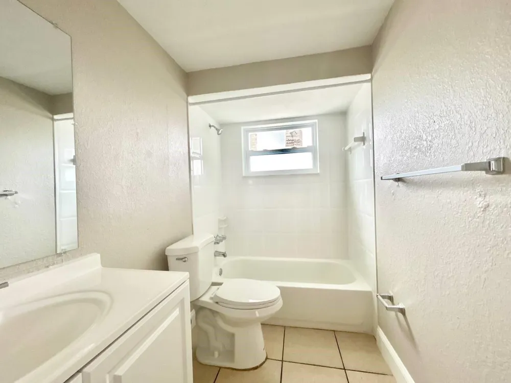 3323 FAIRMOUNT DRIVE Holiday, FL 34691
