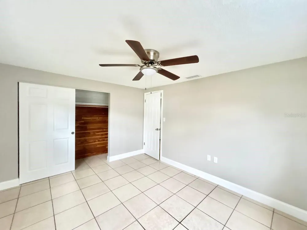 3323 FAIRMOUNT DRIVE Holiday, FL 34691
