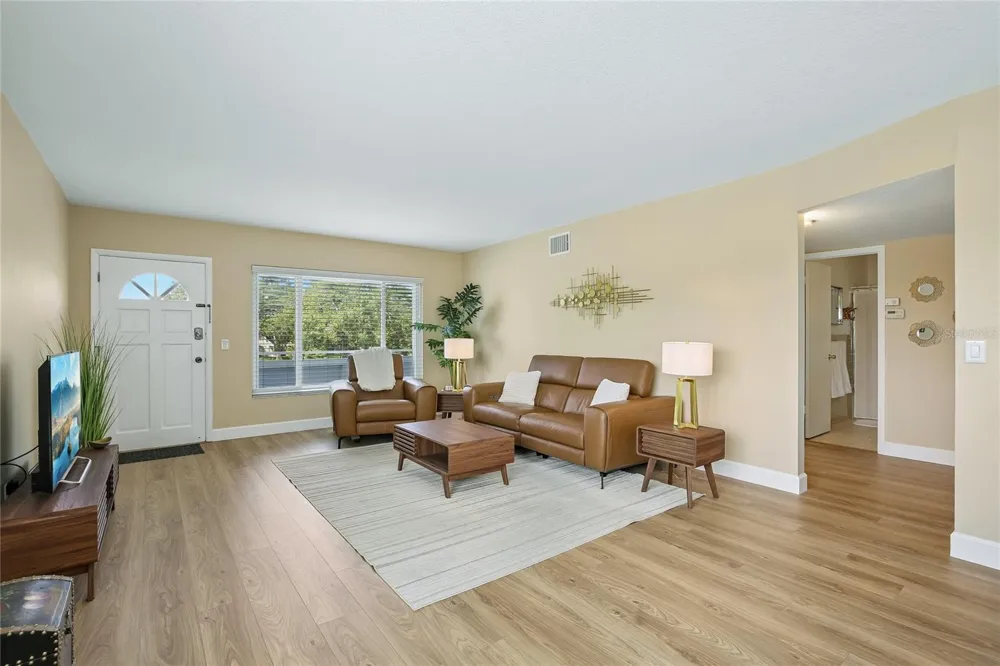 2380 WORLD PARKWAY BOULEVARD #40 Clearwater, FL 33763