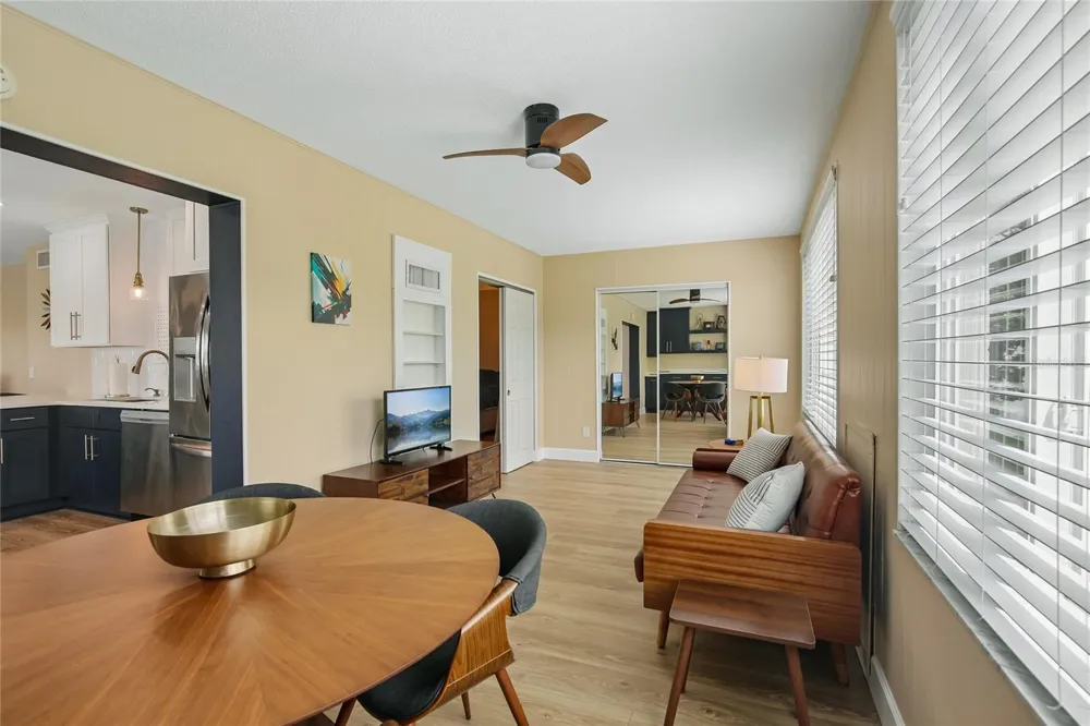 2380 WORLD PARKWAY BOULEVARD #40 Clearwater, FL 33763