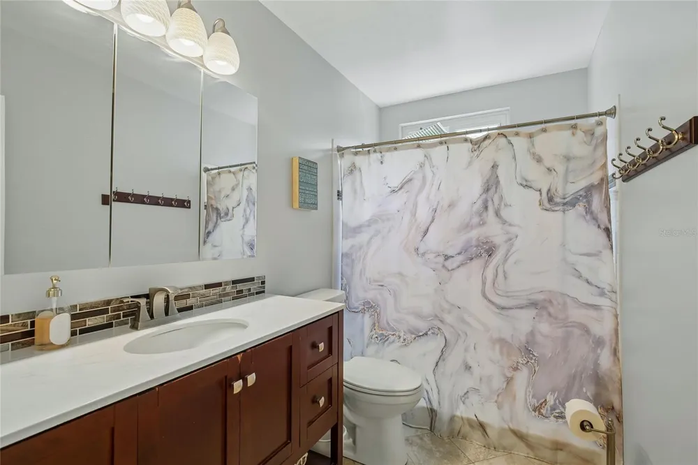 2380 WORLD PARKWAY BOULEVARD #40 Clearwater, FL 33763