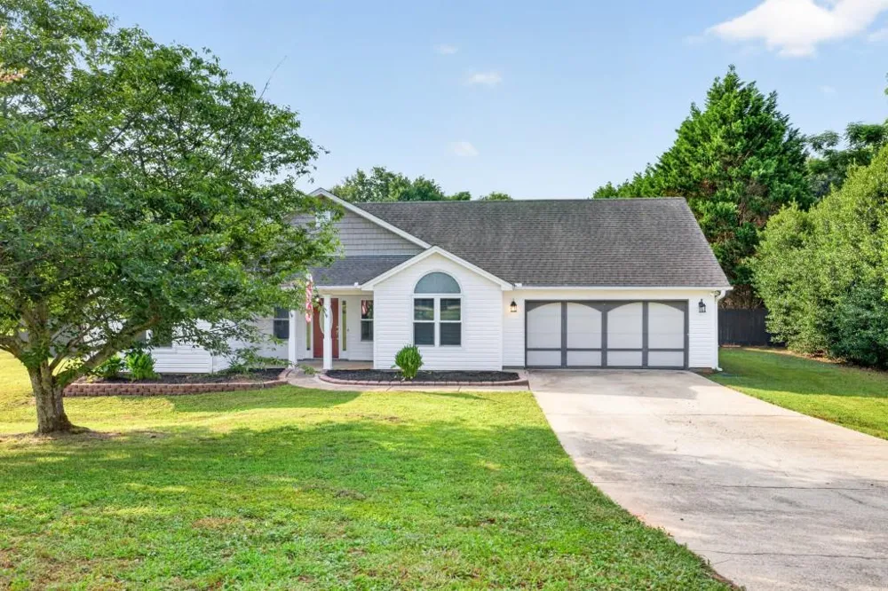 2337 Hartley Court Statham, GA 30666