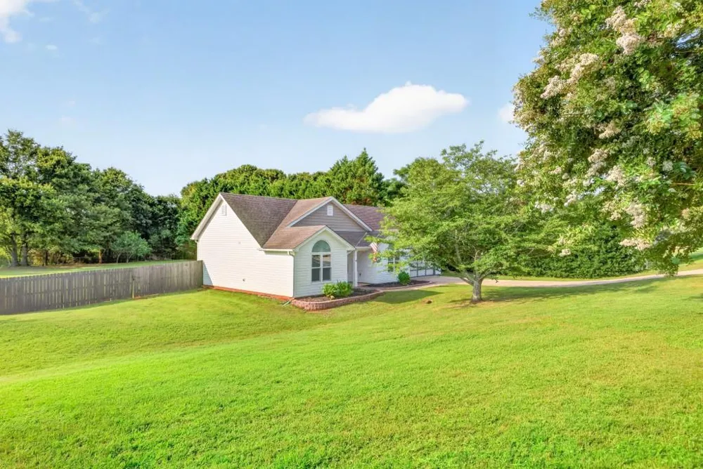 2337 Hartley Court Statham, GA 30666