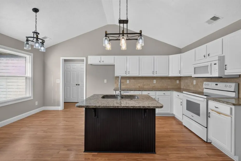2337 Hartley Court Statham, GA 30666