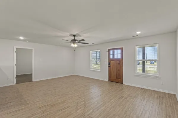 6043 Piper Anne Street Azle, TX 76020