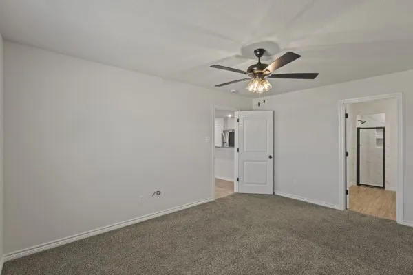 6043 Piper Anne Street Azle, TX 76020