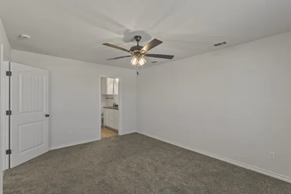 6043 Piper Anne Street Azle, TX 76020