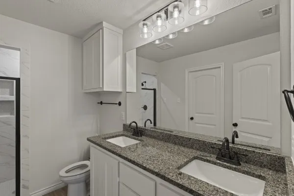 6043 Piper Anne Street Azle, TX 76020