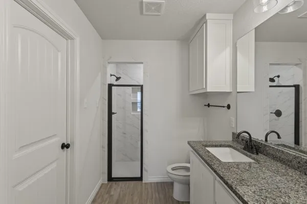 6043 Piper Anne Street Azle, TX 76020