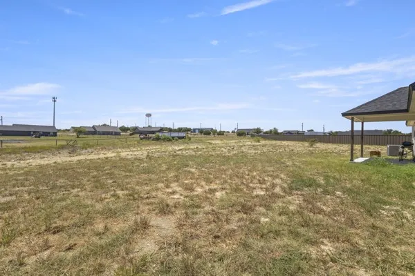 6043 Piper Anne Street Azle, TX 76020
