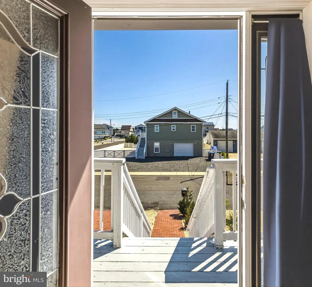 2 SPAR COURT Tuckerton, NJ 08087