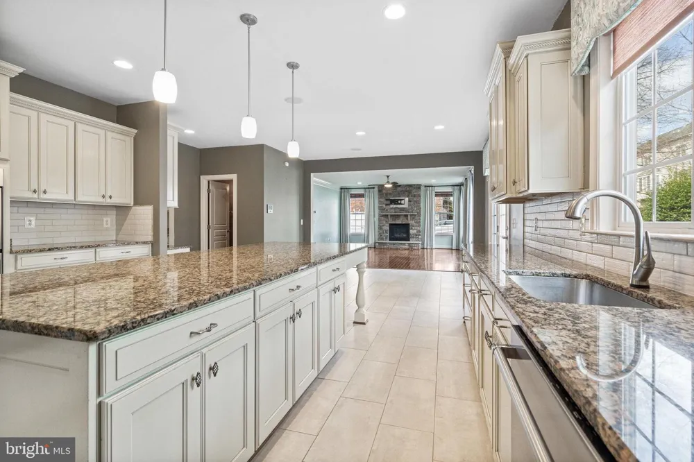 4561 RONA PLACE Fairfax, VA 22030