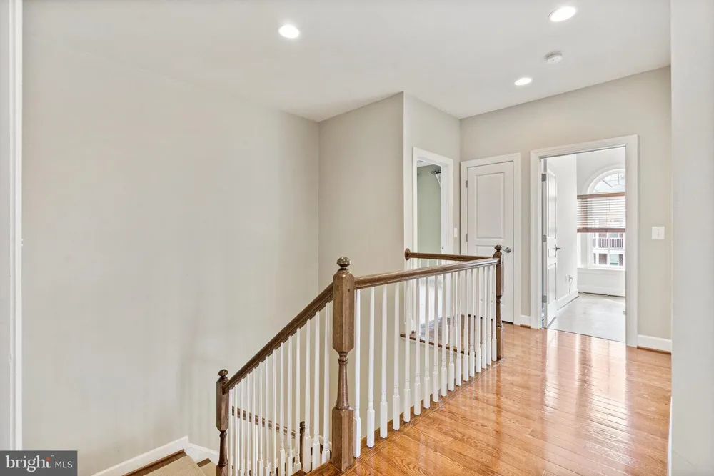 4561 RONA PLACE Fairfax, VA 22030