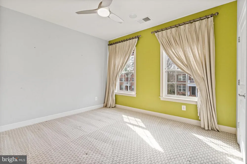 4561 RONA PLACE Fairfax, VA 22030