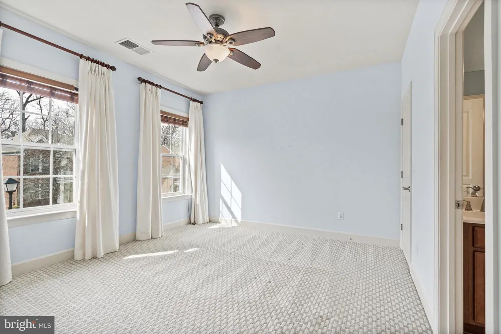 4561 RONA PLACE Fairfax, VA 22030