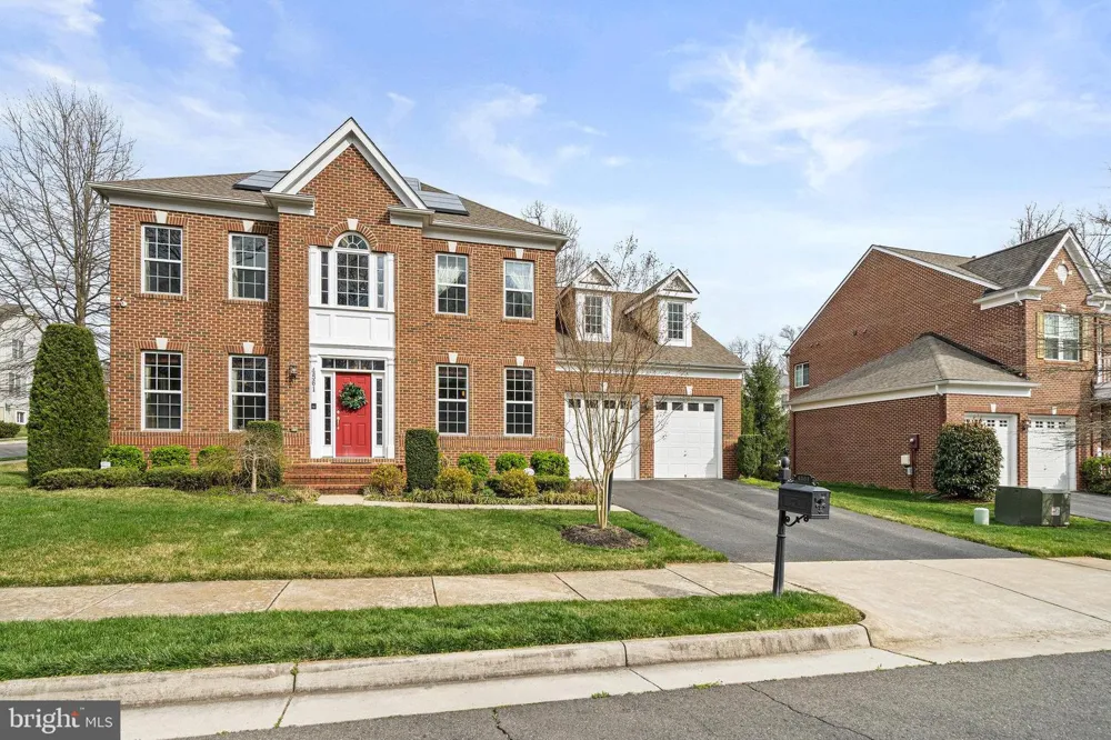 4561 RONA PLACE Fairfax, VA 22030