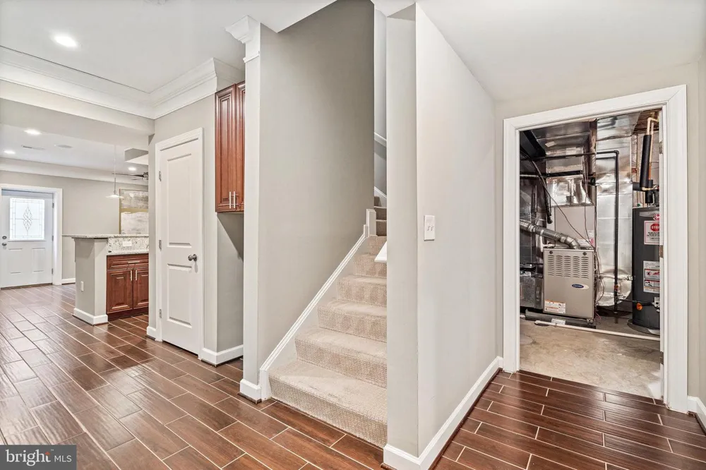 4561 RONA PLACE Fairfax, VA 22030