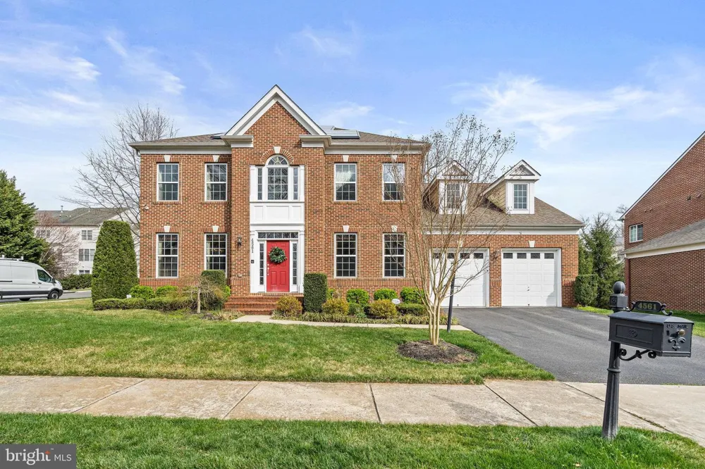 4561 RONA PLACE Fairfax, VA 22030