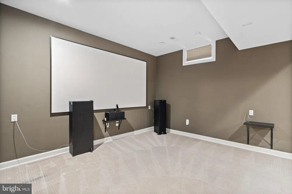 4561 RONA PLACE Fairfax, VA 22030