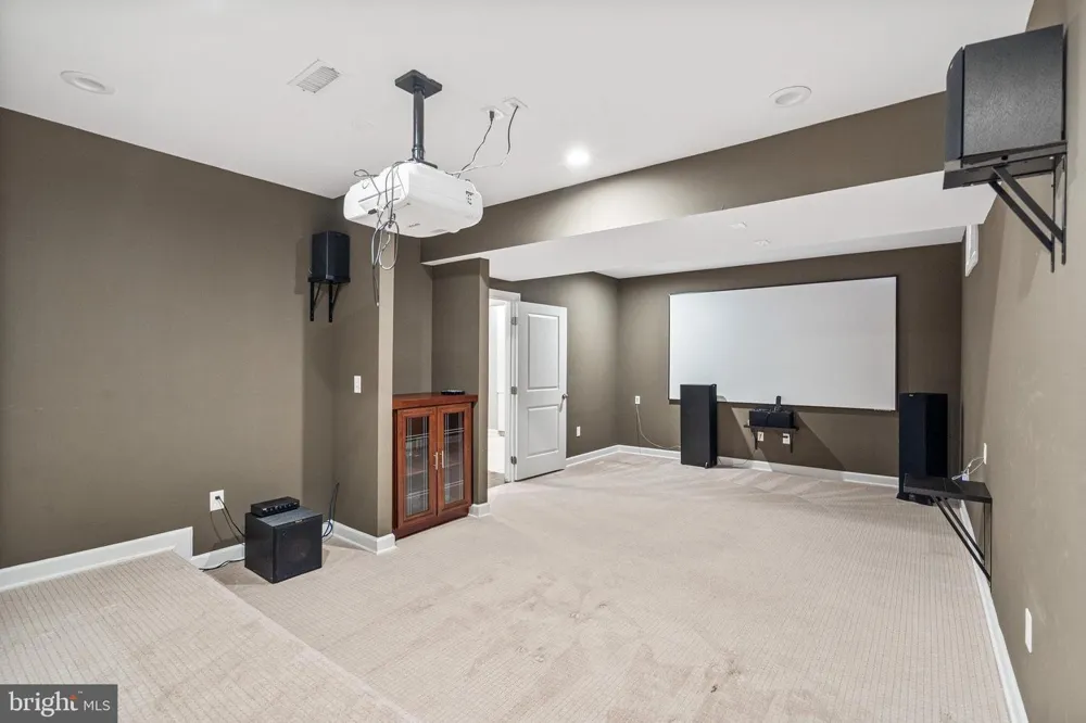 4561 RONA PLACE Fairfax, VA 22030