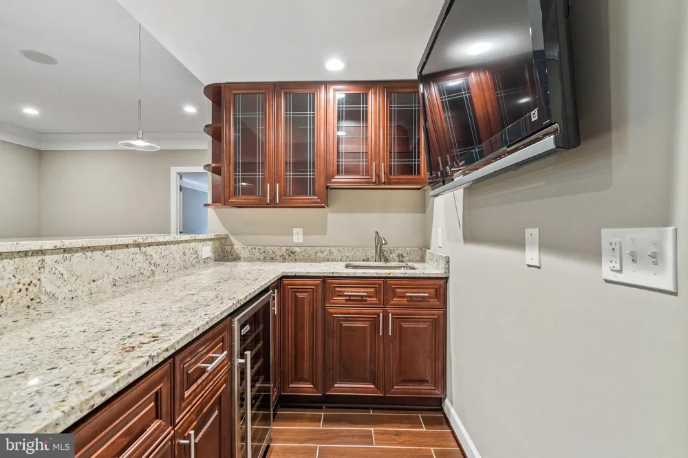 4561 RONA PLACE Fairfax, VA 22030
