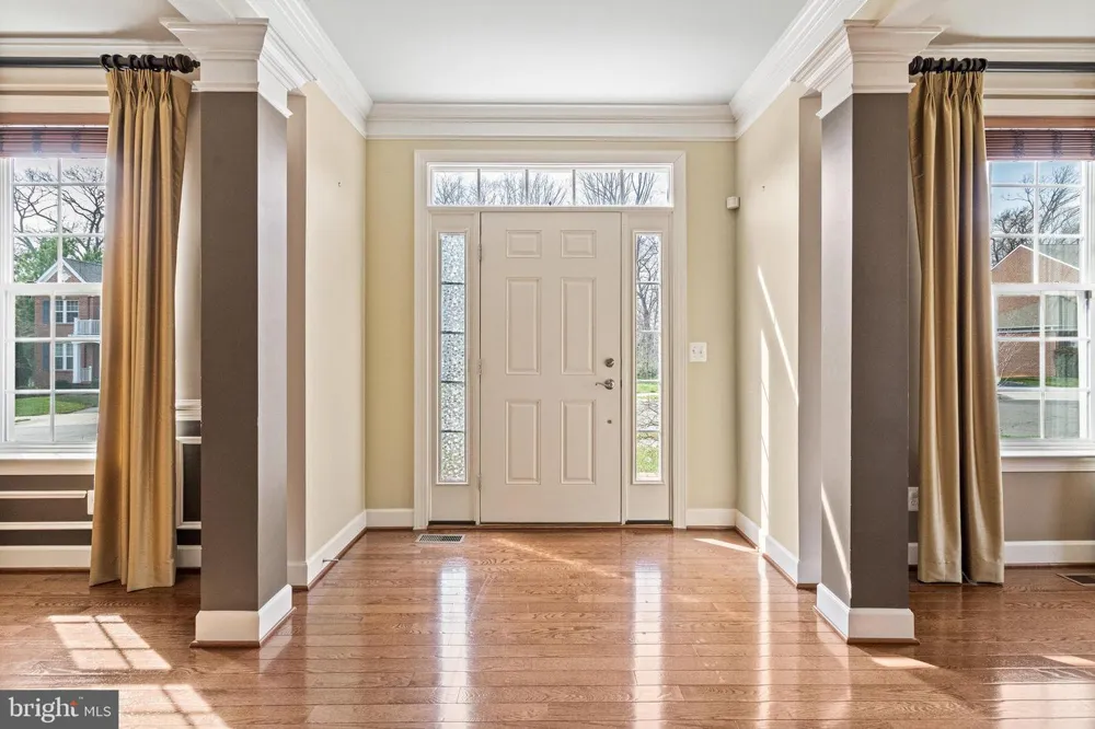 4561 RONA PLACE Fairfax, VA 22030