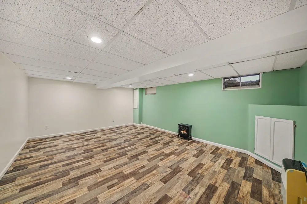 229 S Matteson Street Bronson, MI 49028