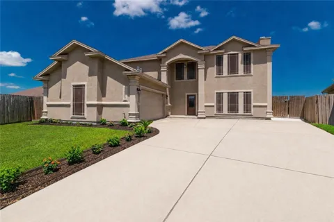3729 Lake Hawkins Court