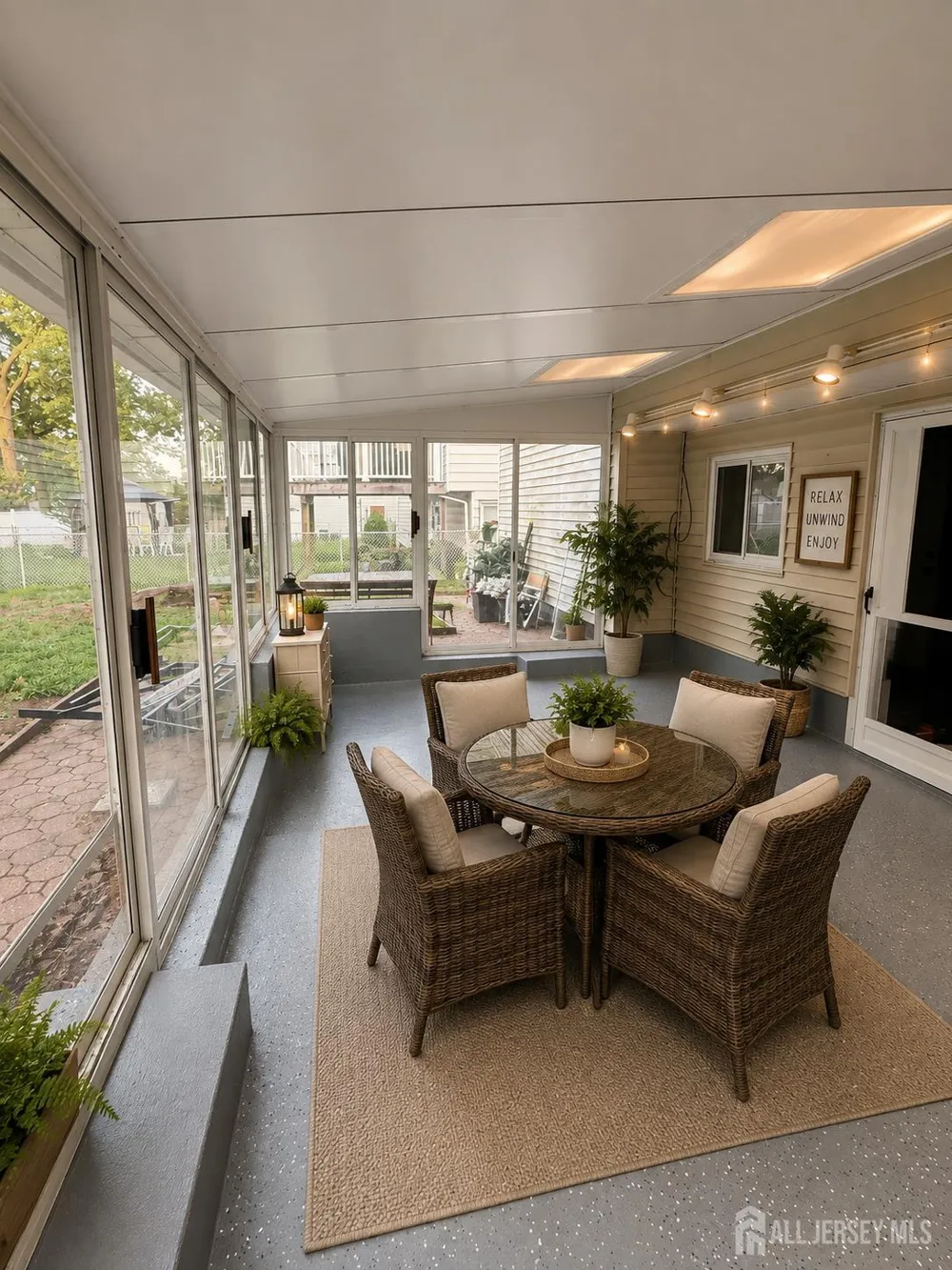 183 E Henry Place E Iselin, NJ 08830