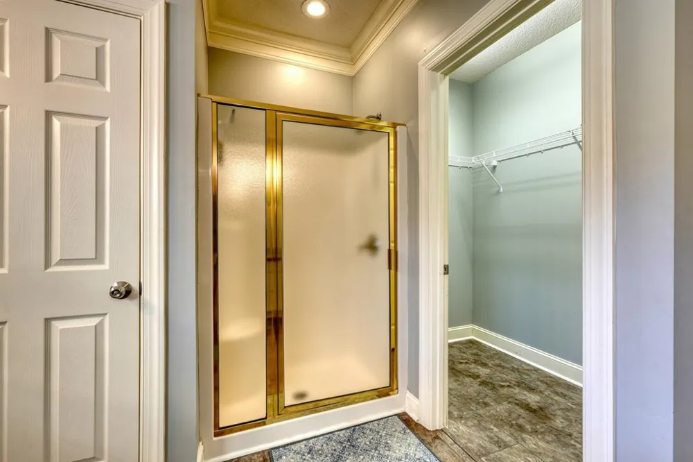 112 Glen Eagle Ct D202 Clayton, GA 30525