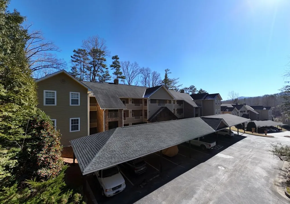 112 Glen Eagle Ct D202 Clayton, GA 30525