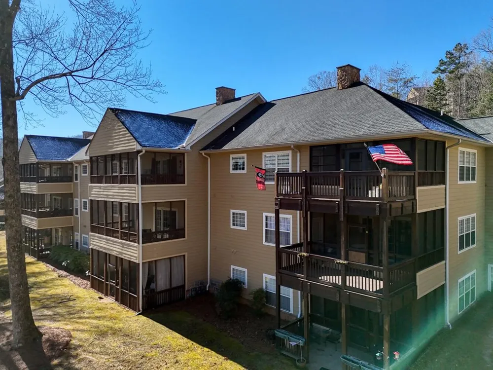 112 Glen Eagle Ct D202 Clayton, GA 30525