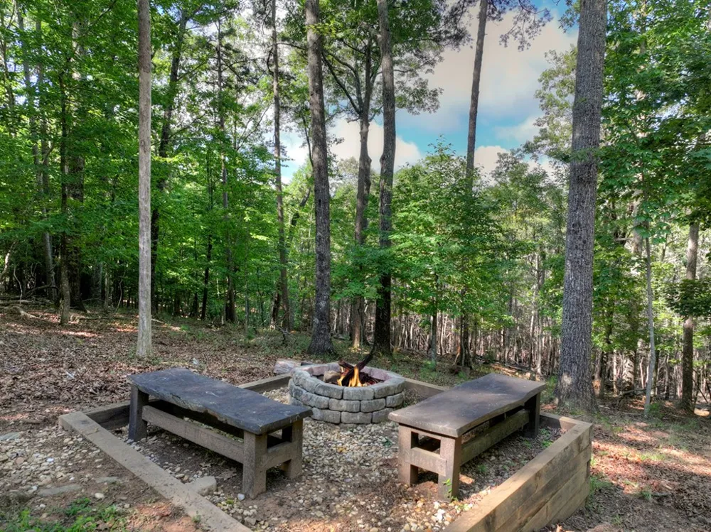 187 Hayden Way Drive Morganton, GA 30560