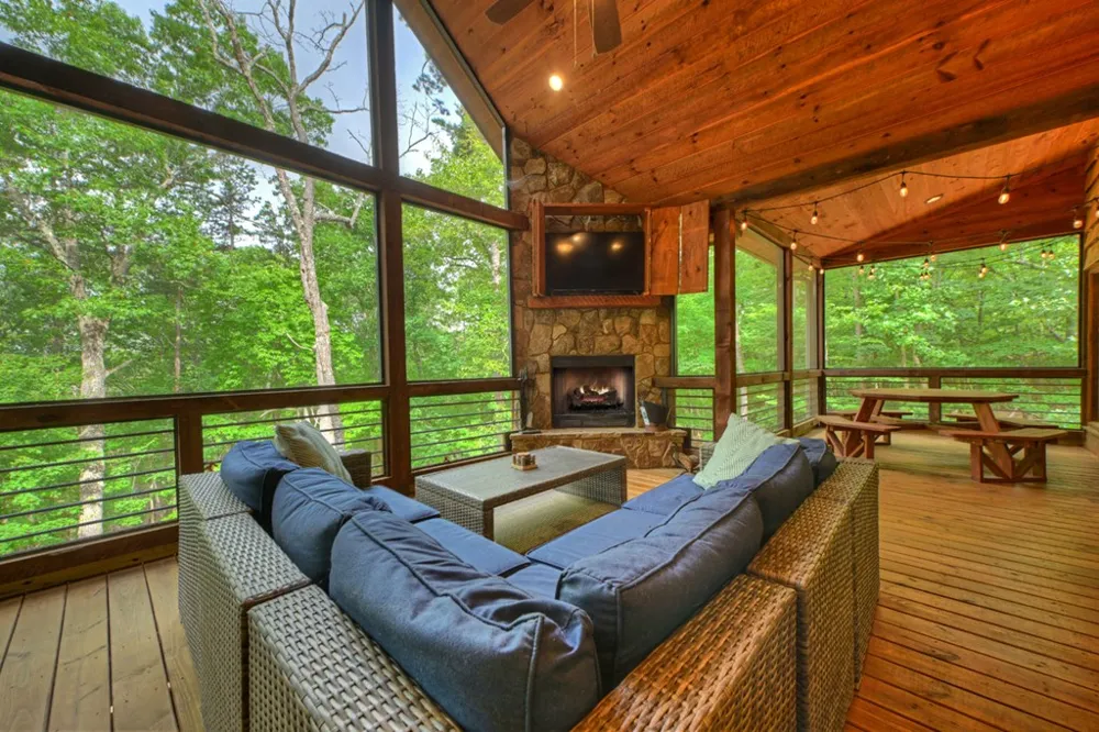 187 Hayden Way Drive Morganton, GA 30560
