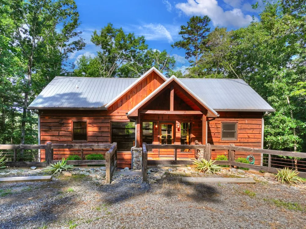 187 Hayden Way Drive Morganton, GA 30560