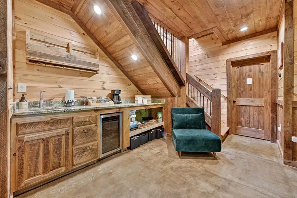 187 Hayden Way Drive Morganton, GA 30560