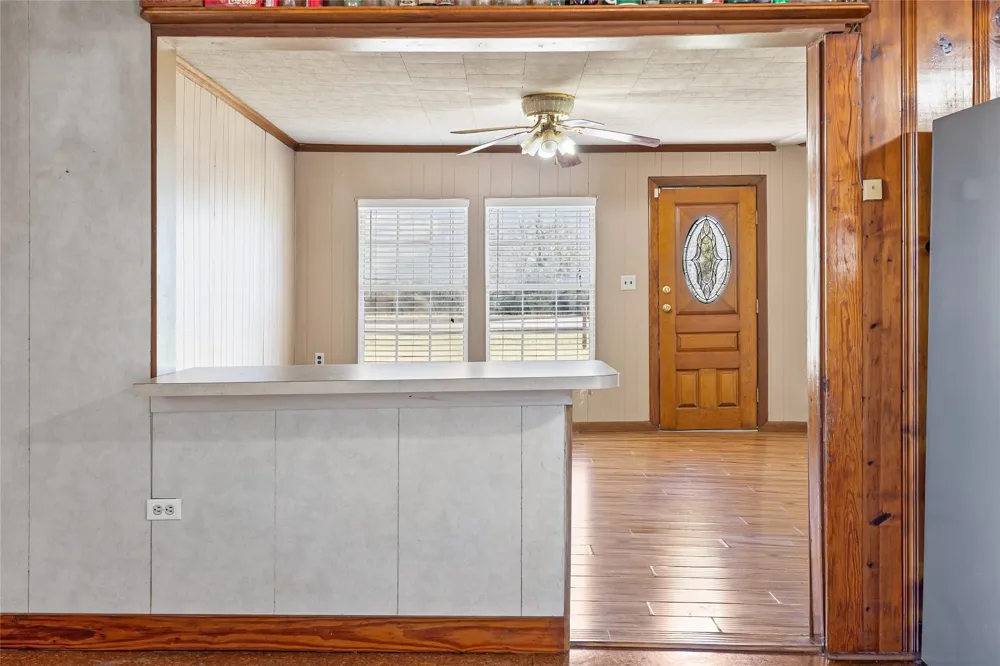 962 Hwy 50 Ladonia, TX 75449