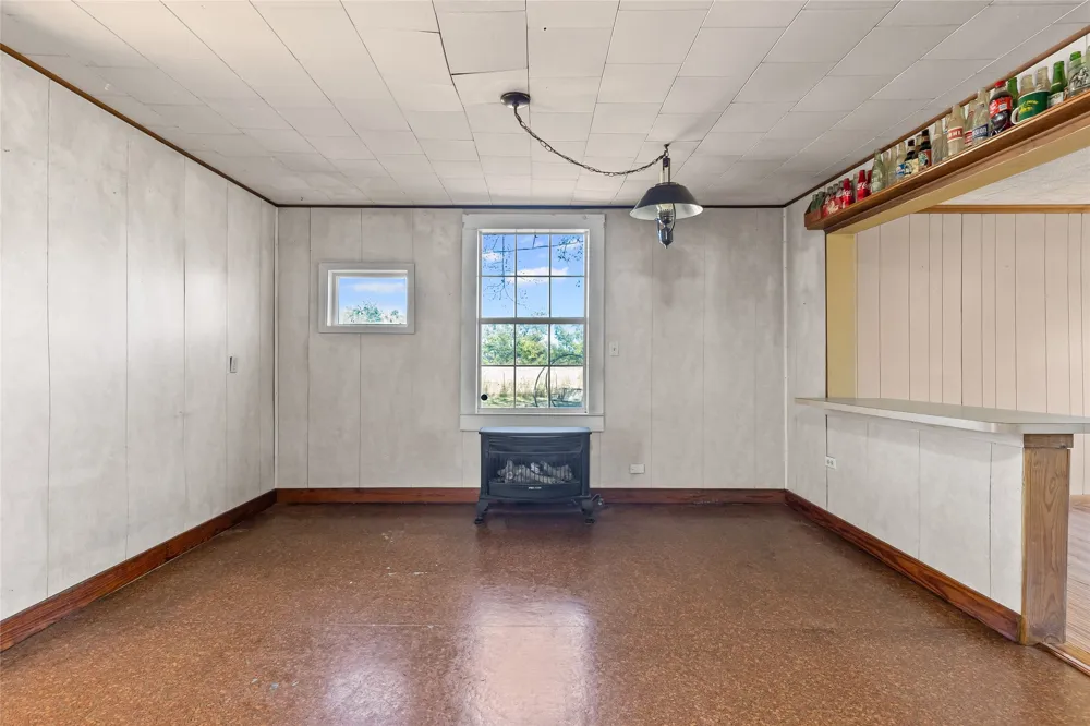 962 Hwy 50 Ladonia, TX 75449