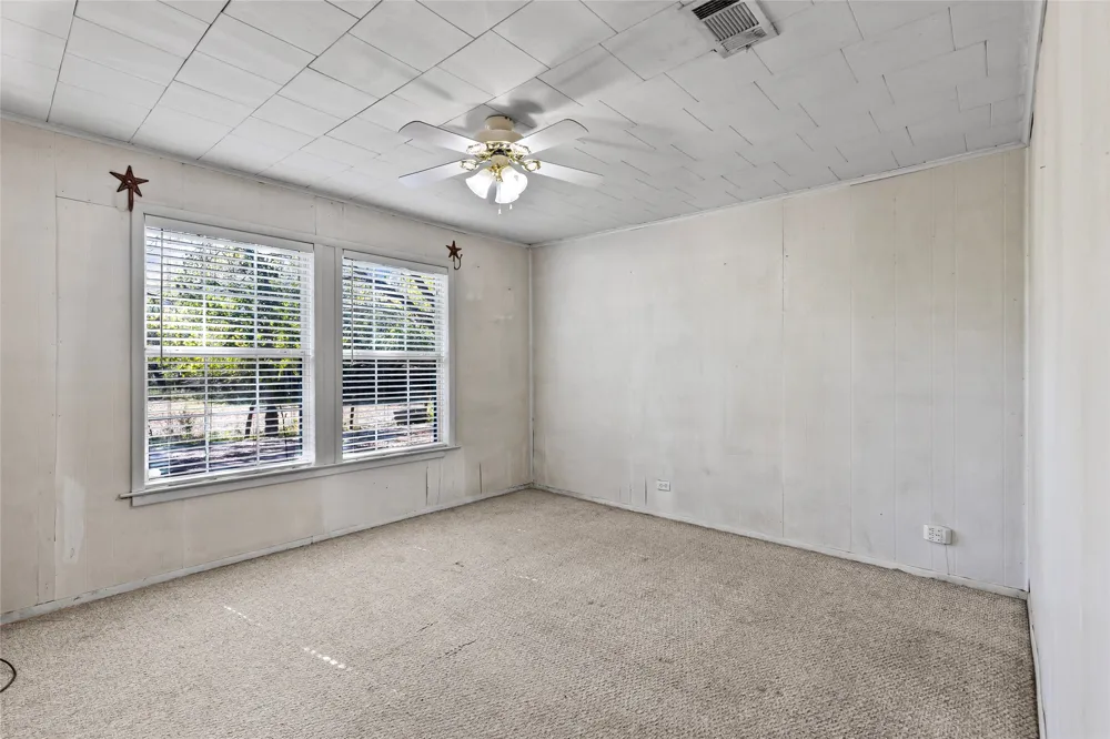 962 Hwy 50 Ladonia, TX 75449