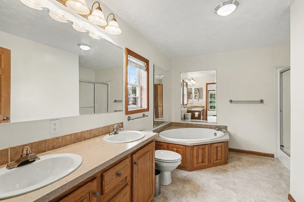 288 Village Preserve Grass Lake, MI 49240