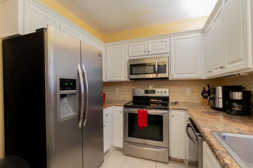12524 SHORELINE DRIVE #302 Wellington, FL 33414