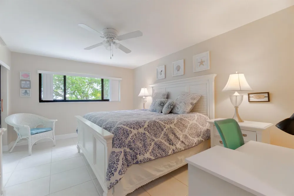 12524 SHORELINE DRIVE #302 Wellington, FL 33414