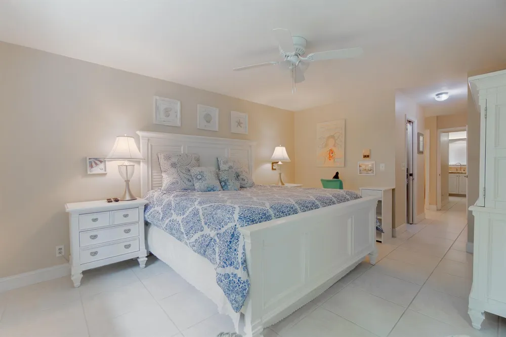12524 SHORELINE DRIVE #302 Wellington, FL 33414