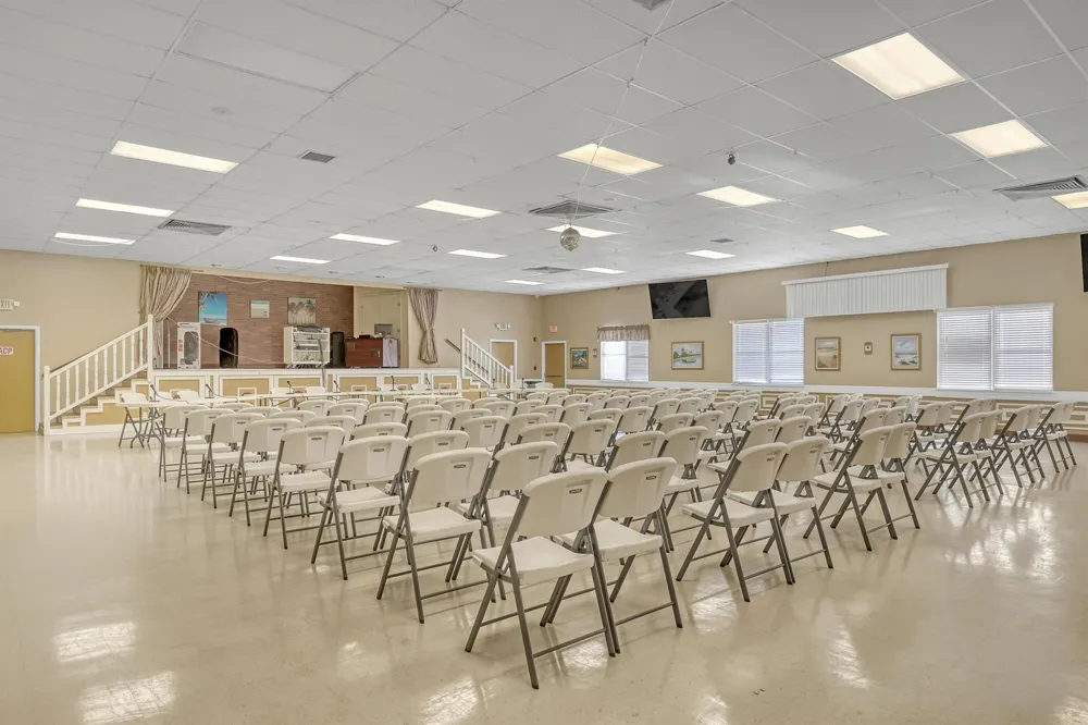 2940 Crosley Drive E West Palm Beach, FL 33415